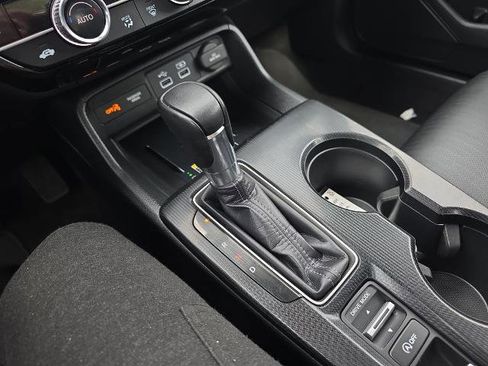 Used 2024 Honda Civic Touring image 34