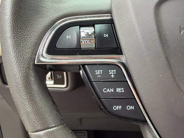 Certified 2023 Lincoln Nautilus FWD w/ Premium Package image 24