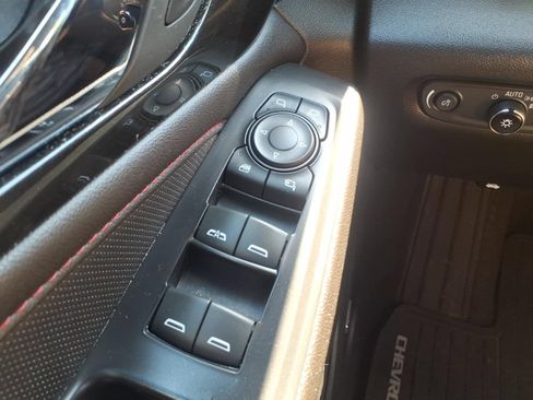 Used 2022 Chevrolet Traverse RS AWD/4WD image 22