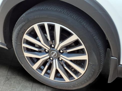 Used 2022 Nissan Kicks SV FWD image 11