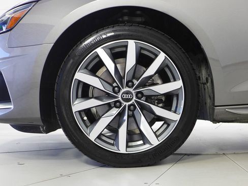 Used 2022 Audi A4 2.0T Premium Plus w/ Premium Plus Package image 5