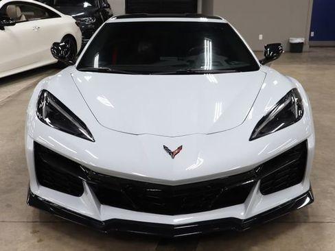 Used 2023 Chevrolet Corvette Z06 w/ Stealth Interior Trim Package RWD image 8