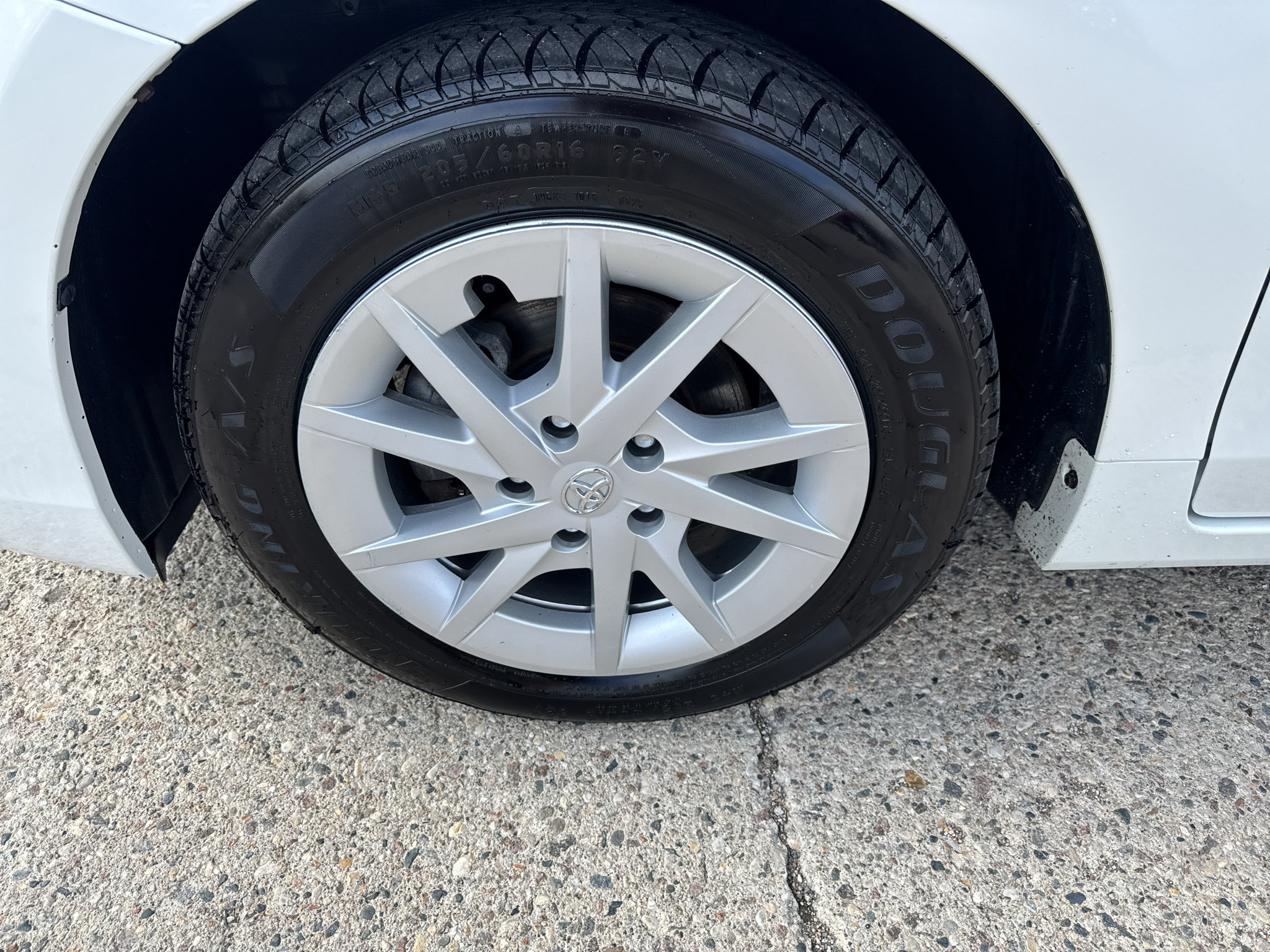 Used 2012 Toyota Prius V Three FWD image 8