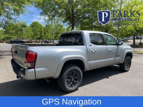 Used 2023 Toyota Tacoma SR5 w/ Technology Package image 6
