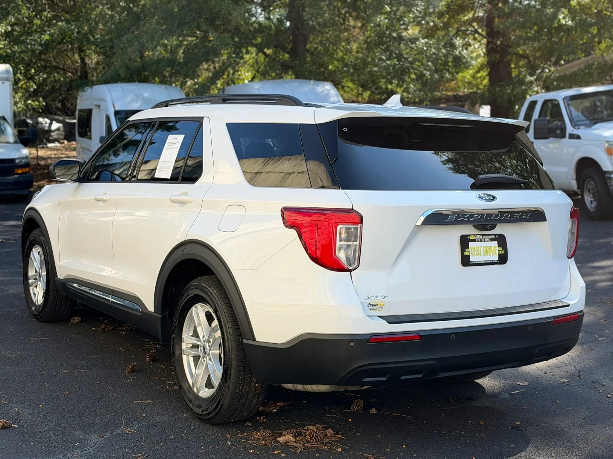 Used 2020 Ford Explorer XLT RWD image 9