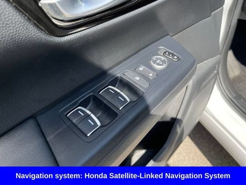 Used 2024 Honda CR-V Sport Touring image 11
