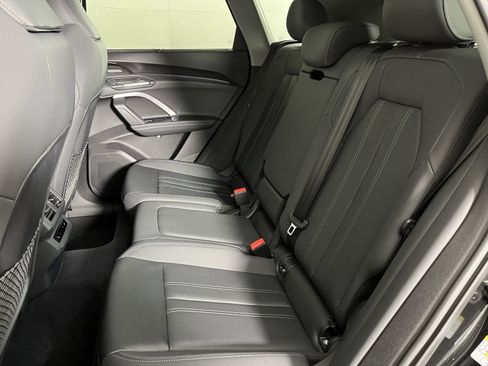 Used 2025 Audi Q5 Prestige image 21