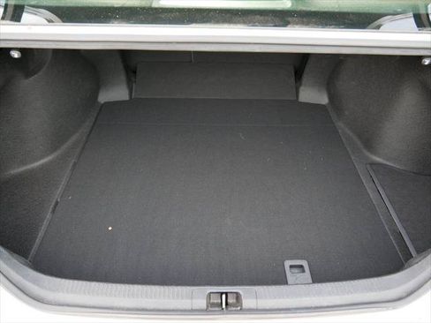 Certified 2020 Toyota Camry LE FWD image 11