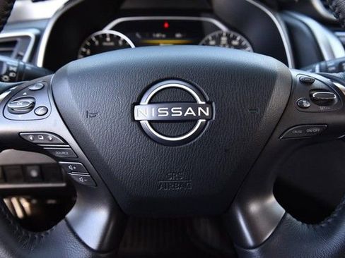 Certified 2024 Nissan Murano SV image 19