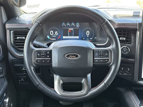 Used 2024 Ford Expedition Limited AWD/4WD image 20