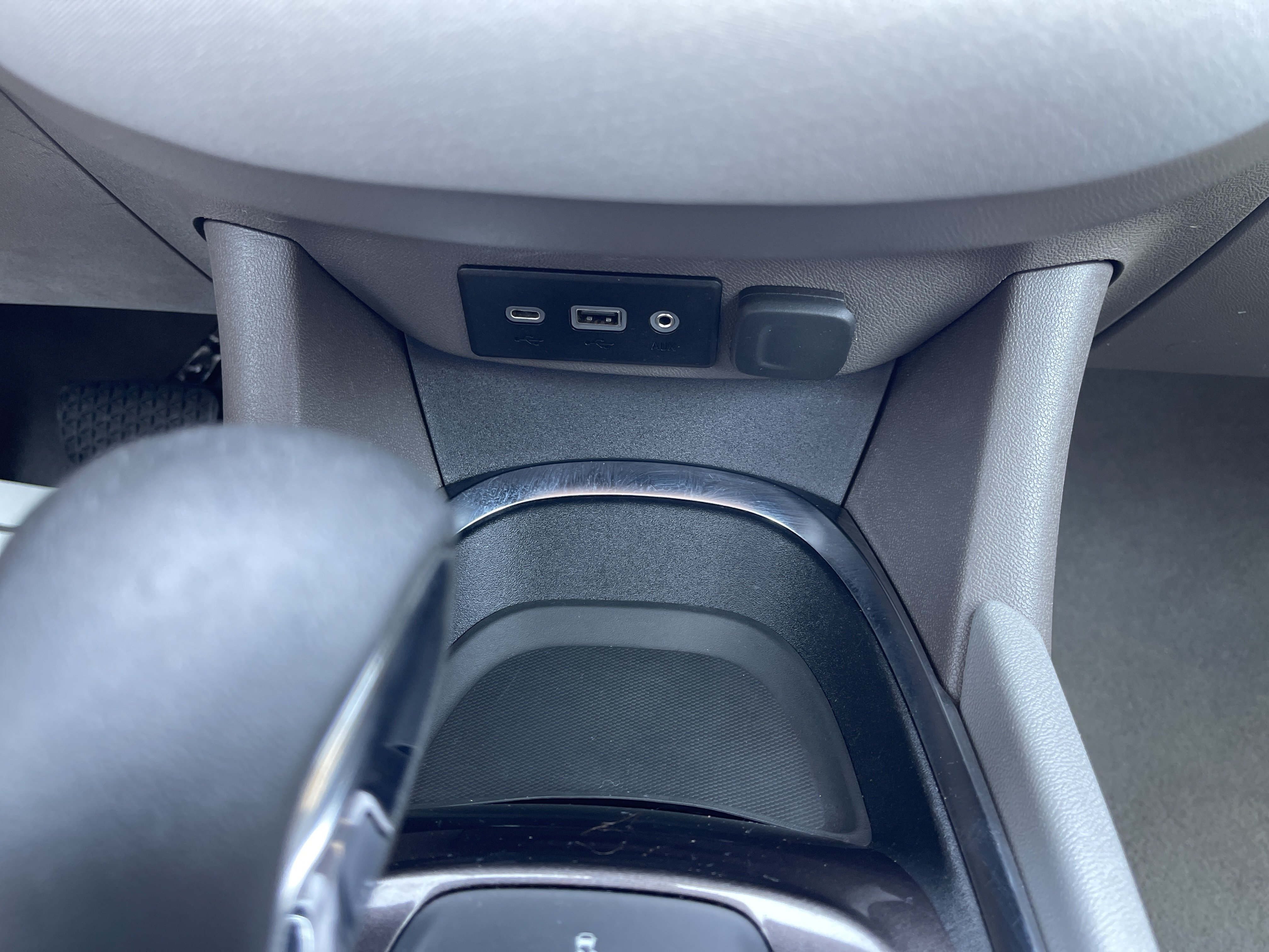 Used 2022 Chevrolet Malibu LT FWD image 33