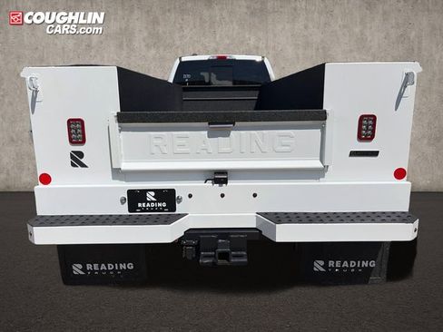 New 2026 Ford F550 4x4 Crew Cab image 7
