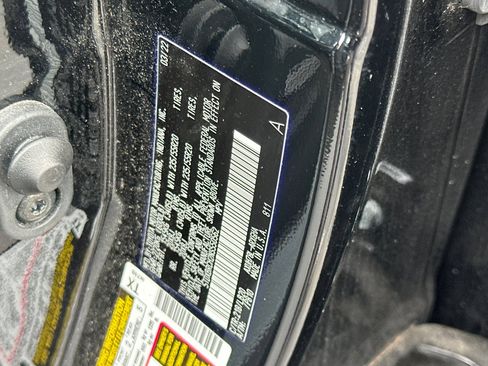 Used 2022 Toyota Highlander Limited image 57