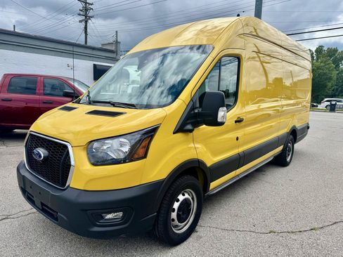 Used 2022 Ford Transit 250 148 High Roof Extended w/ Parcel Delivery Package RWD image 3