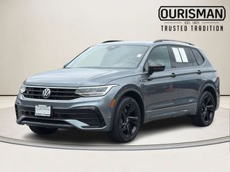 Used 2023 Volkswagen Tiguan SE R-Line FWD video 2