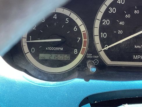 Used 2008 Toyota Sienna CE FWD image 4