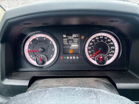 Used 2018 RAM 1500 Express w/ Express Value Package image 19