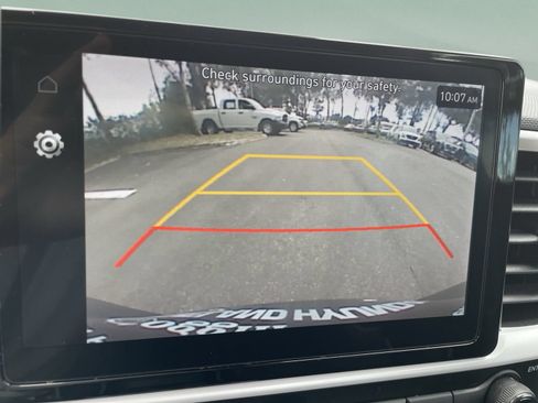 Certified 2023 Hyundai Venue Limited FWD image 26