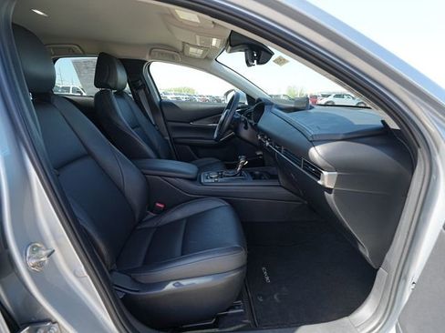 Used 2021 MAZDA CX-30 FWD 2.5 S w/ Select Package image 21