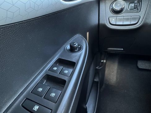 Used 2017 Chevrolet Spark LT FWD image 12