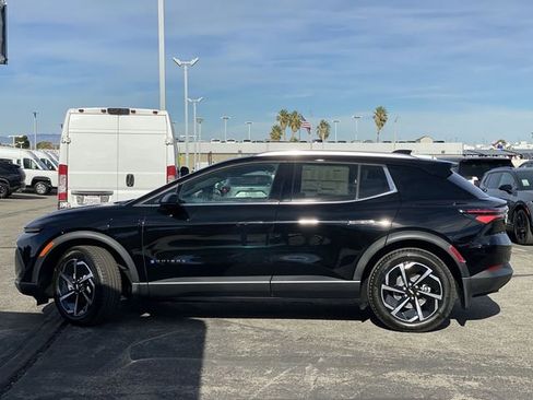 New 2026 Chevrolet Equinox EV LT FWD image 16