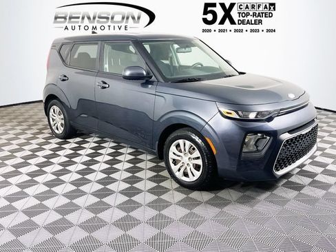 Used 2020 Kia Soul LX FWD image 1