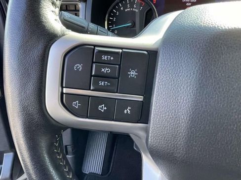 Used 2024 Ford Expedition XLT image 20