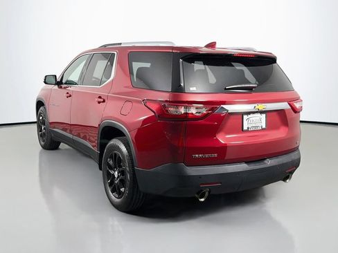 Used 2018 Chevrolet Traverse LT FWD image 5
