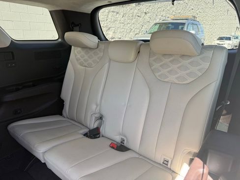 Used 2021 Hyundai Palisade Calligraphy image 31