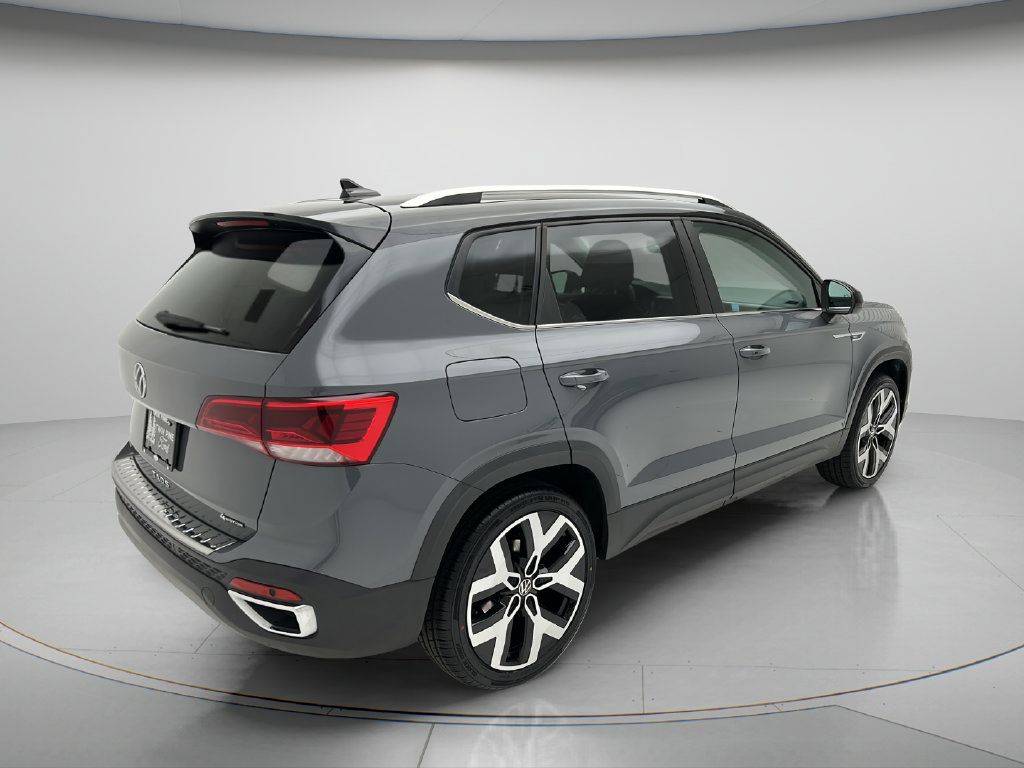 Used 2023 Volkswagen Taos SEL AWD/4WD image 5