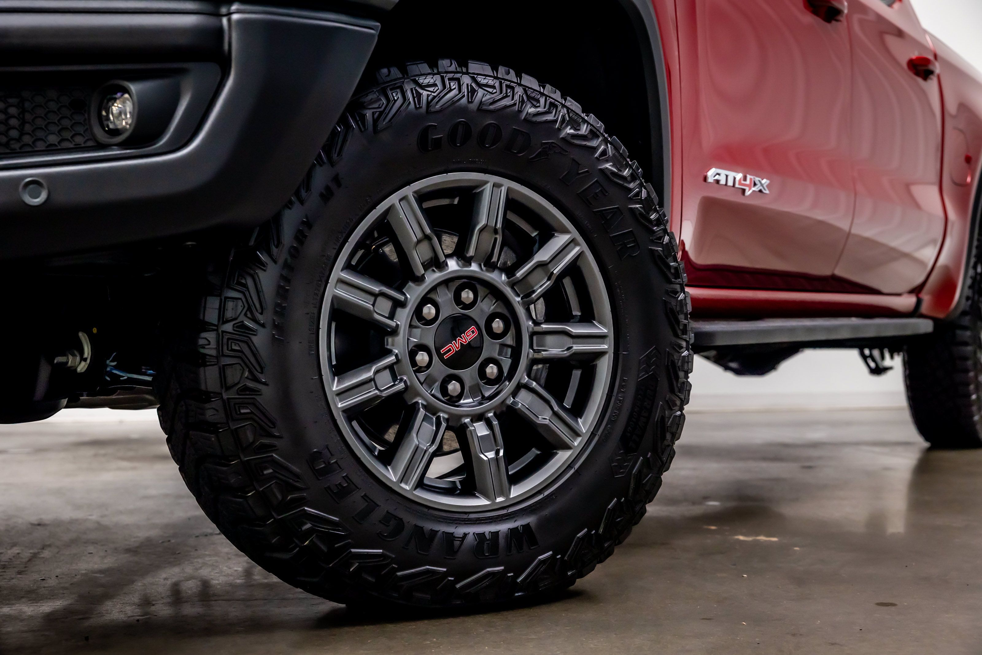Used 2026 GMC Sierra 1500 AT4X AWD/4WD image 25