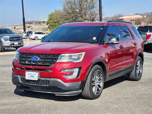 Used 2017 Ford Explorer Sport w/ Equipment Group 401A image 3