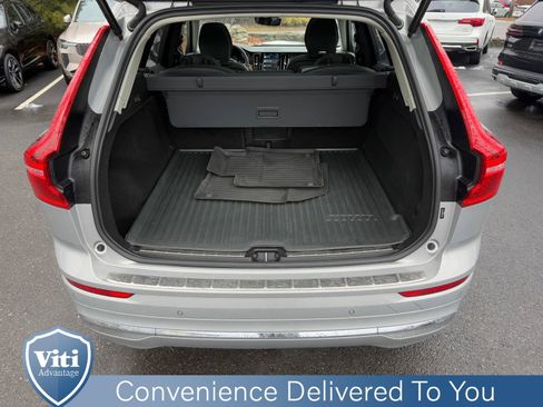 Certified 2023 Volvo XC60 B5 Plus w/ Climate Package image 24