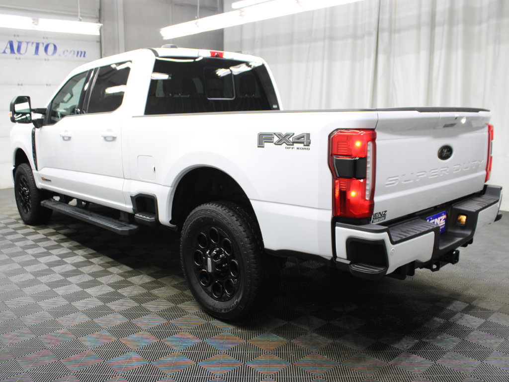 Used 2025 Ford F250 XLT w/ Black Appearance Package AWD/4WD image 7