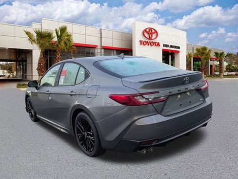 New 2026 Toyota Camry SE image 7