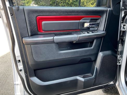 Used 2017 RAM 1500 Rebel w/ Luxury Group AWD/4WD image 18