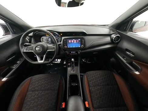 Certified 2021 Nissan Kicks SR w/ Interior Electronics Package image 22