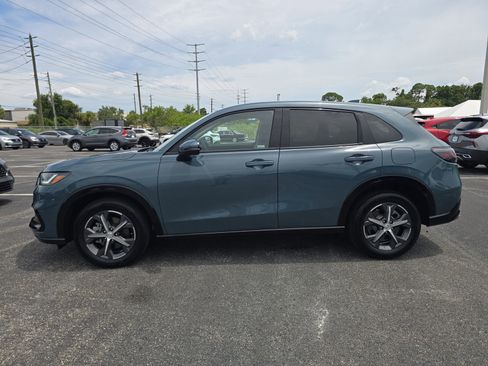 Certified 2024 Honda HR-V EX-L image 6