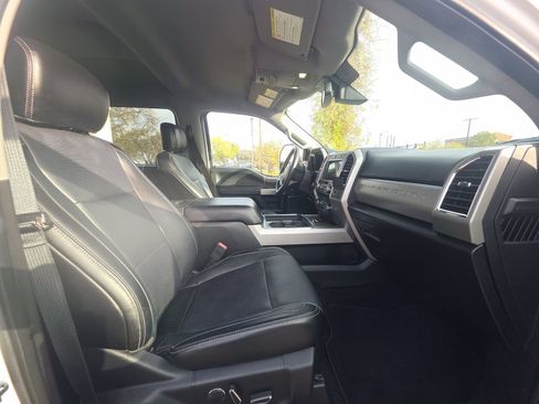 Used 2018 Ford F250 Lariat w/ Lariat Ultimate Package image 14