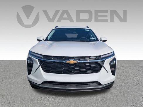 New 2026 Chevrolet Trax LT w/ Driver Confidence Package image 27