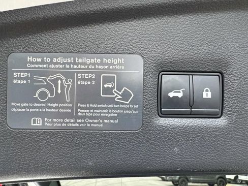 Used 2023 INFINITI QX55 Sensory w/ Lighting Package AWD/4WD image 14
