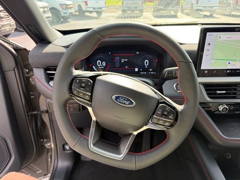 New 2026 Ford Explorer ST-Line w/ ST-Line Street Pack RWD image 15