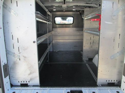 Used 2018 Ford Transit 150 130 Low Roof RWD image 12
