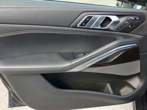 Used 2024 BMW X6 xDrive40i image 15