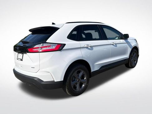 Used 2024 Ford Edge SEL w/ Sport Appearance Package AWD/4WD image 6