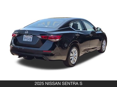 Certified 2025 Nissan Sentra S FWD image 9