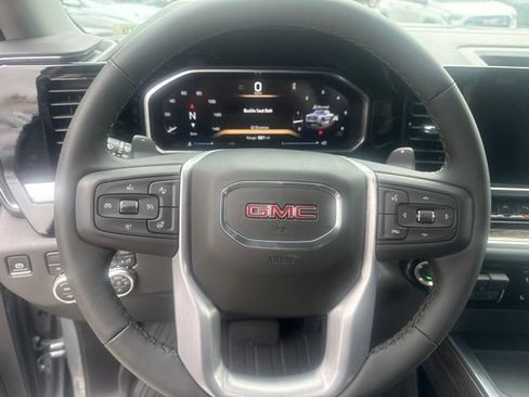 New 2026 GMC Sierra 1500 Elevation w/ Elevation Premium Package AWD/4WD image 18