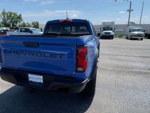 Used 2025 Chevrolet Colorado ZR2 w/ Technology Package image 9