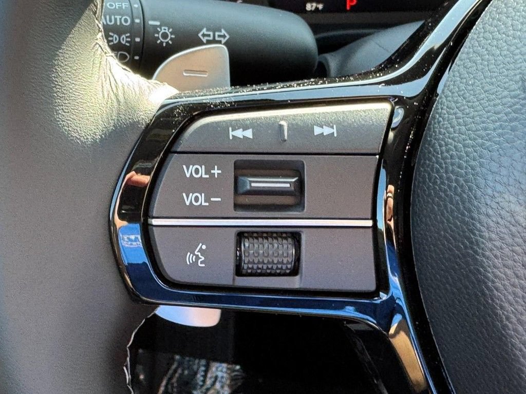 Certified 2026 Acura ADX FWD image 21