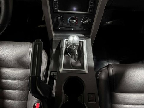 Used 2009 Ford Mustang GT Premium image 23